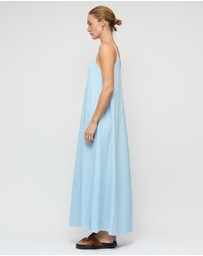 Staple the Label - Amira Maxi Dress
