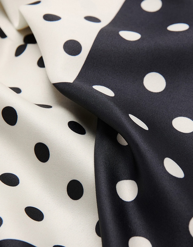 M.N.G - Filipa Scarf