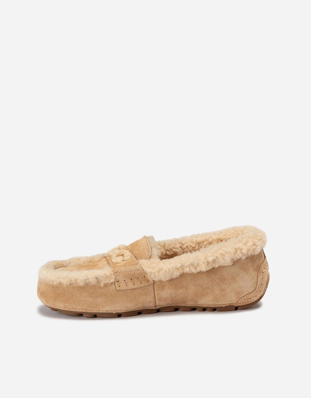 Ozwear Connection Uggs - Violet Shearling Moccasin
