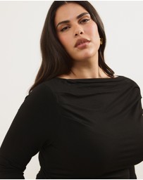 Atmos&Here Curvy - Etta Boat Neck Draped Top