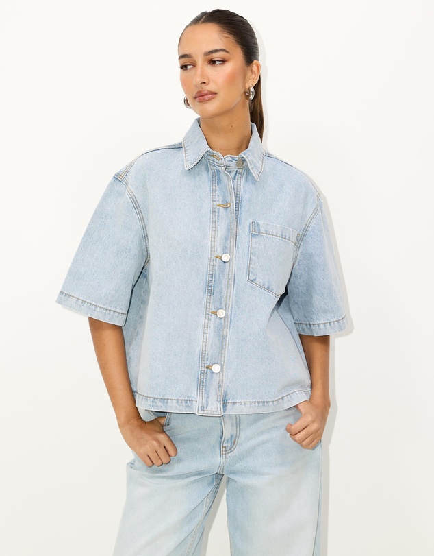 Dazie - Imani Short Sleeve Denim Shirt