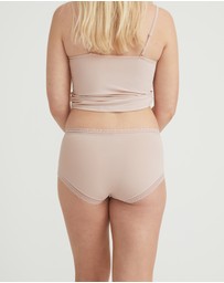 Hush Hush - Everyday Full Brief