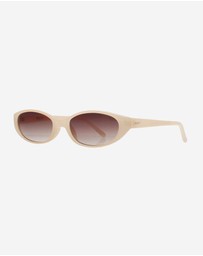 Reality Eyewear - Velvet Kitten