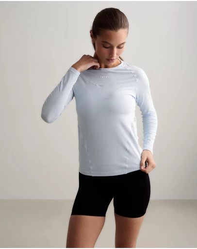 Aim'n - Soft Basic Long Sleeve T-Shirt