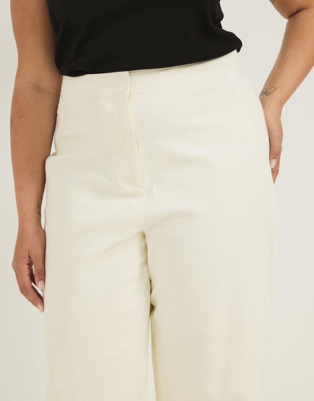 Atmos&Here Curvy - Elena Barrel Leg Pants