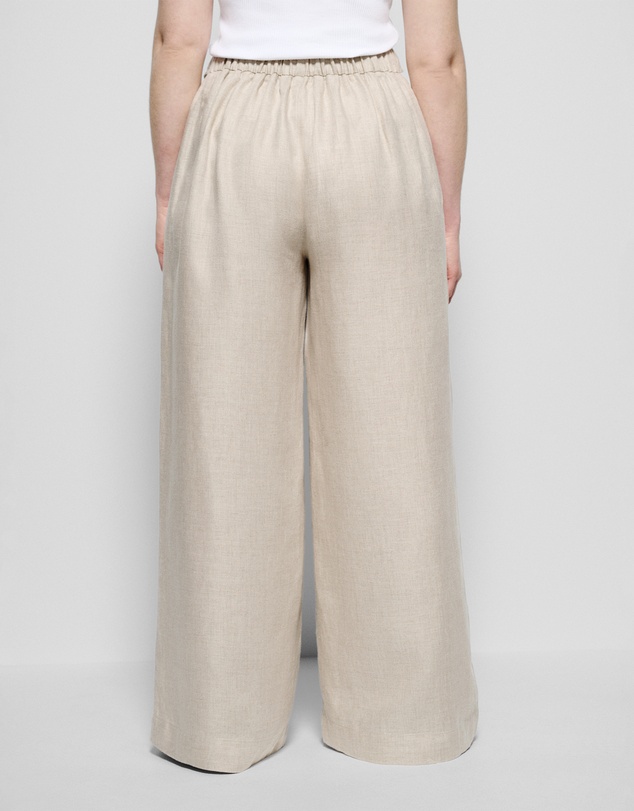 Commonry - Harriet Pant