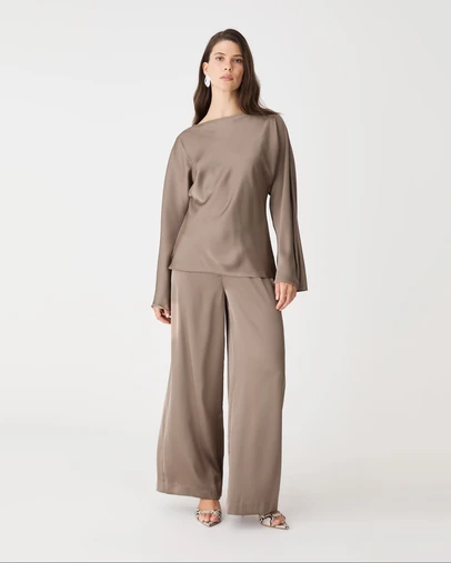 Forcast - Asma Satin Bias Top