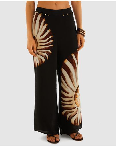 Ammonite Placed Black