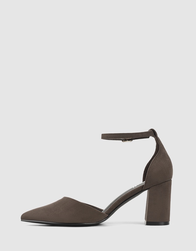 Verali - Eli Closed Toe Block Heels