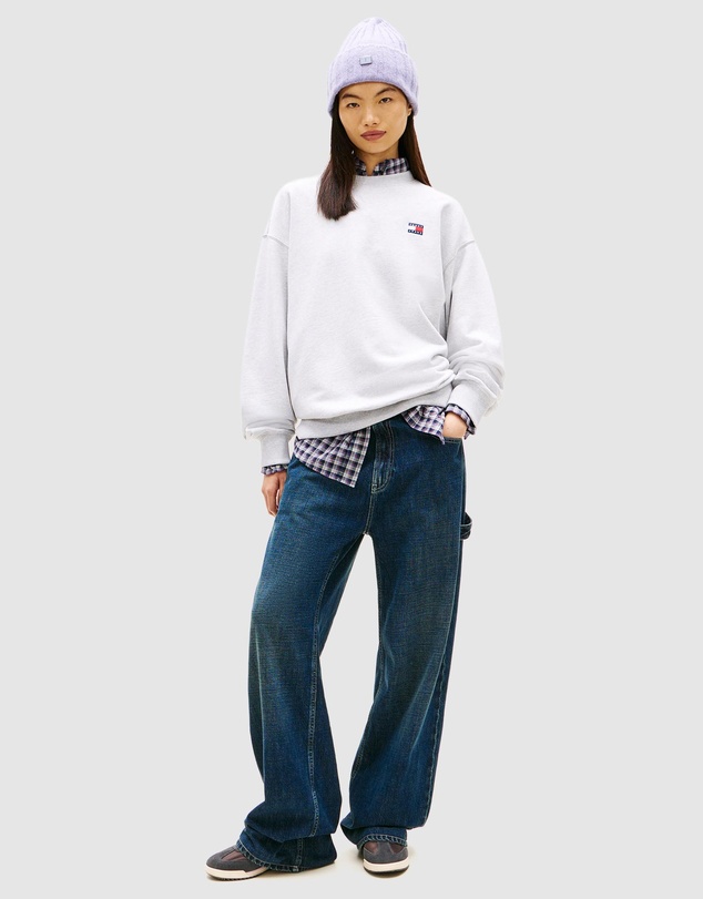 Tommy Jeans - TJ Relaxed Badge Crew Sweatshirt