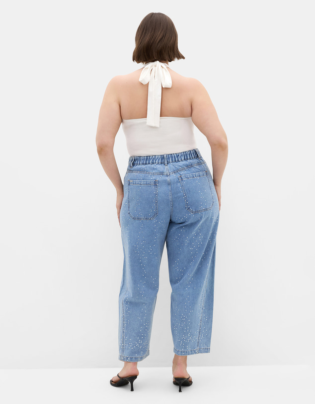 City Chic - Plus size Harley Fit Bling Detail Barrel Leg Jean - light wash