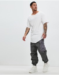 Surrounded By Ghosts - The Devilline Curved Hem T-Shirt