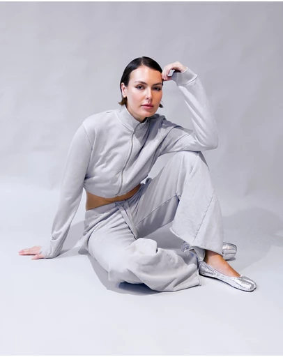 Love and Nostalgia - Linsey Cropped Fleece Jacket