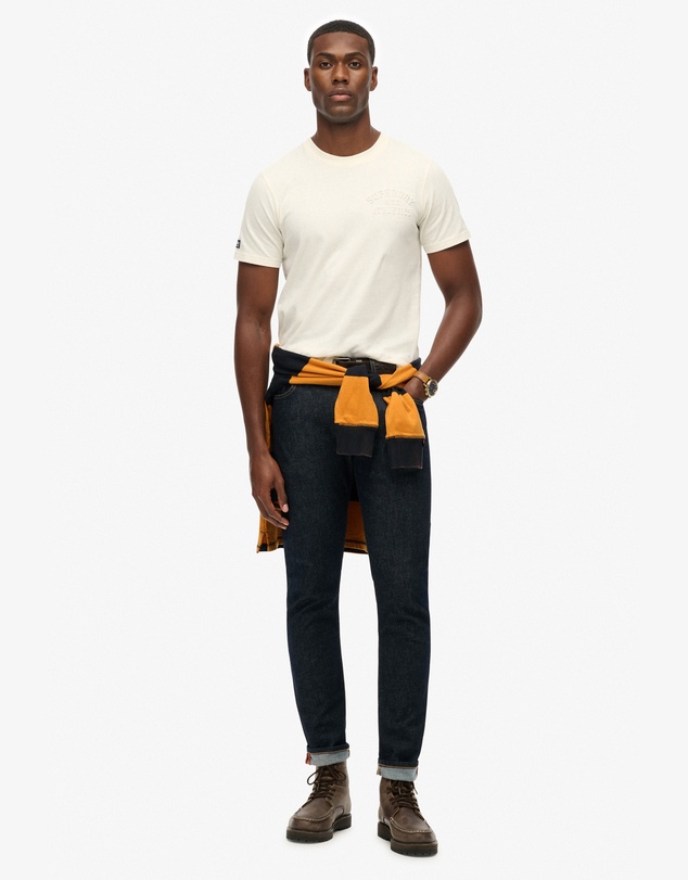 Superdry - Athletic Emboss Relaxed Tee