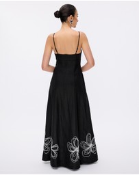 Minima Esenciales - Noa Maxi Dress