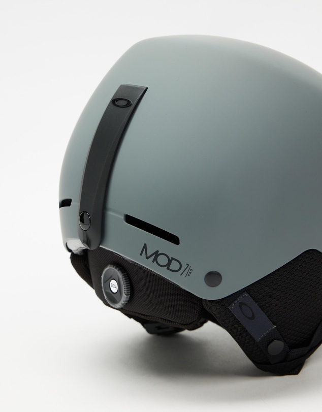Oakley - Mod1 Pro Snow Helmet