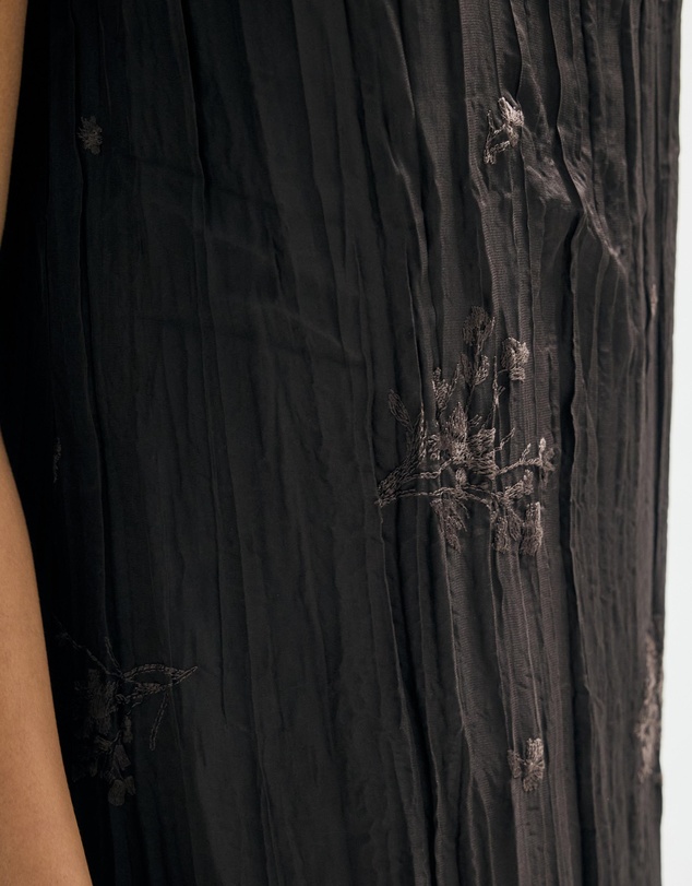 Minima Esenciales - Mila Embroidered Plisse Sheer Maxi Dress