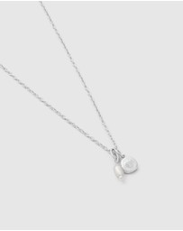 Kirstin Ash - Memoir Pearl Necklace