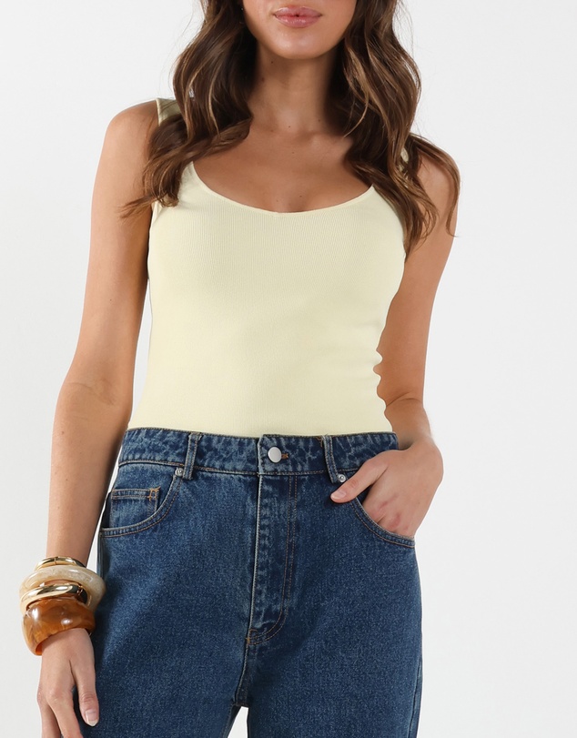 Madison The Label - Val Knit Top