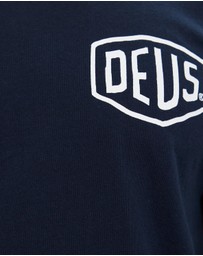 Deus Ex Machina - Camperdown Tee
