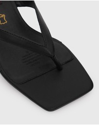 Betts - Salsa Leather Thong Mule Sandals