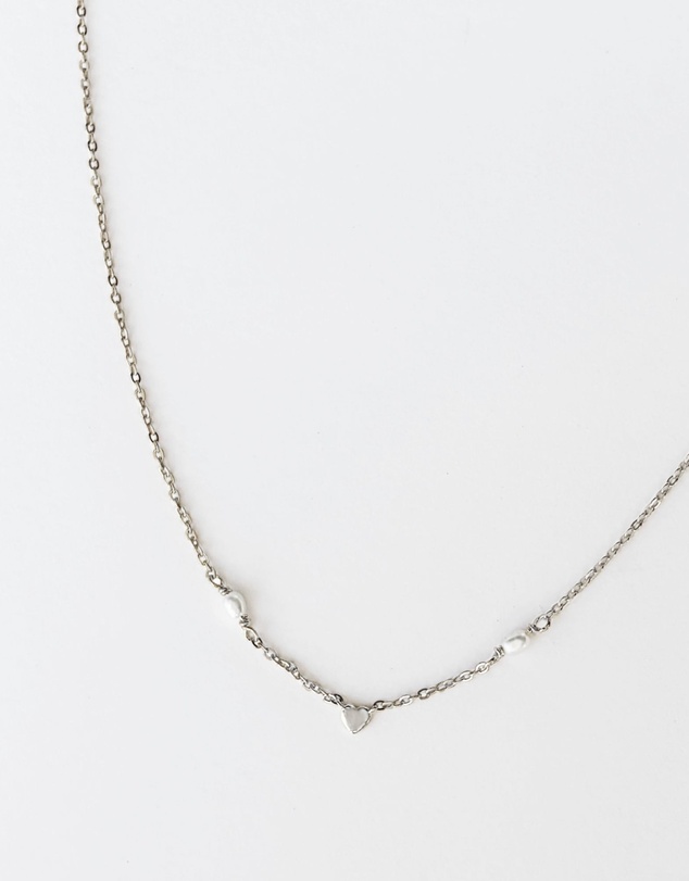 SAINT VALENTINE - Heart & Pearl Necklace - Silver