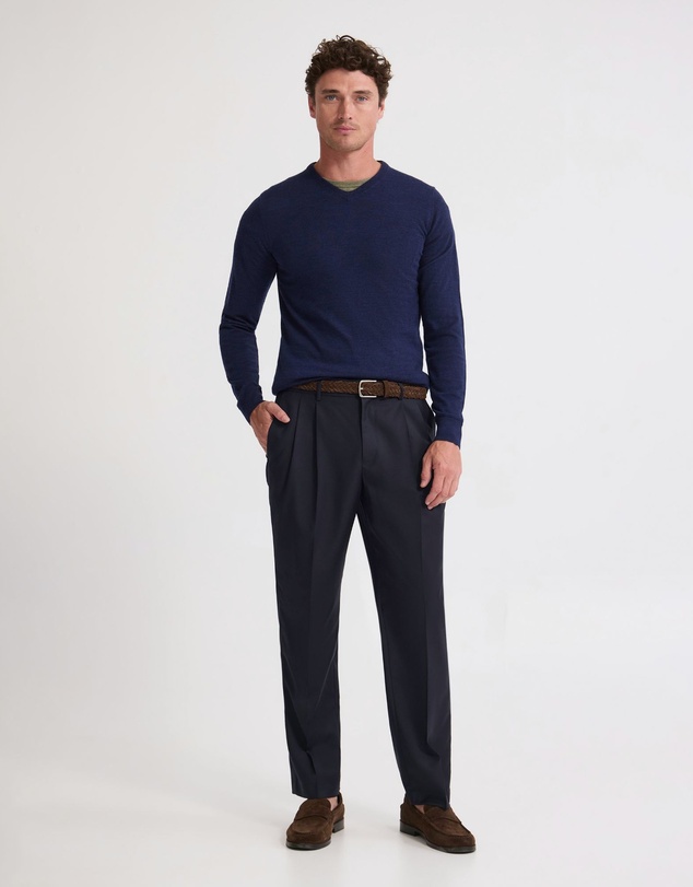 Oxford - Basic V-Neck Pure Wool Pullover