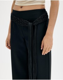Minima Esenciales - Ise Macrame Belt Pants