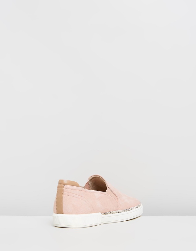 Naturalizer - Jade Slip-On Sneaker - Dusty Rose