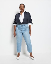Commonry - The High Rise Crop Girlfriend Jean