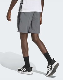 adidas Performance - WORKOUT ESSENTIALS BASE 3 STRIPES WOVEN SHORT Mens
