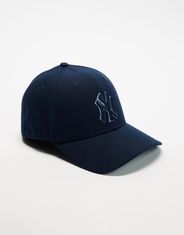 New Era - 3930 Faded New York Yankees Cap
