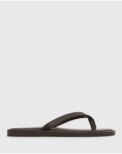 Betts - Crush Leather Thong Sandals