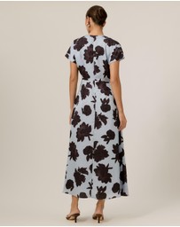 Tussah - Reena Printed Midi Dress