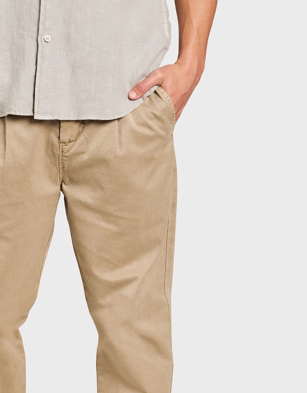 Academy Brand - Dean Chino