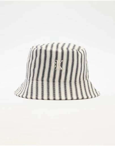 Calvin Klein - Non Logo Allover Print Bucket