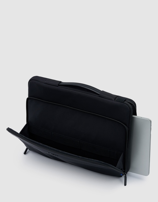 Samsonite - Travel Ess. Tech Laptop Sleeve With Handle 16