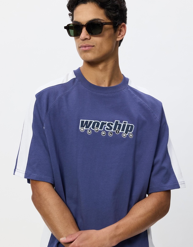 Worship - Line Stepper Box Crop Raglan Tee