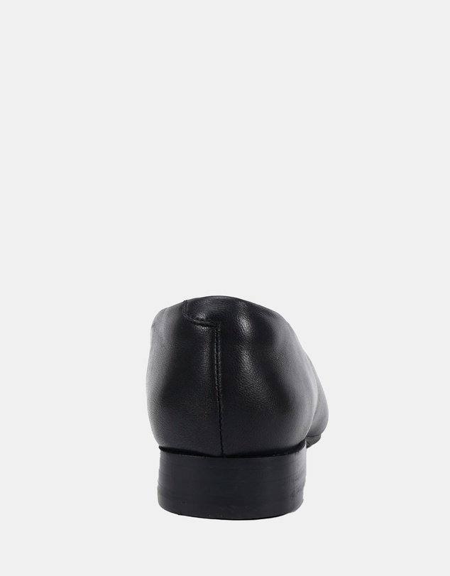 Clarks - Ora Black