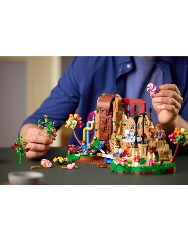 LEGO - 21360 Willy Wonka and the Chocolate Factory