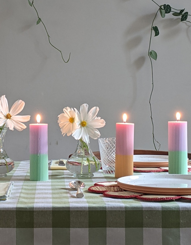 XRJ Celebrations - Pillar Two-Tone Tulip Candle