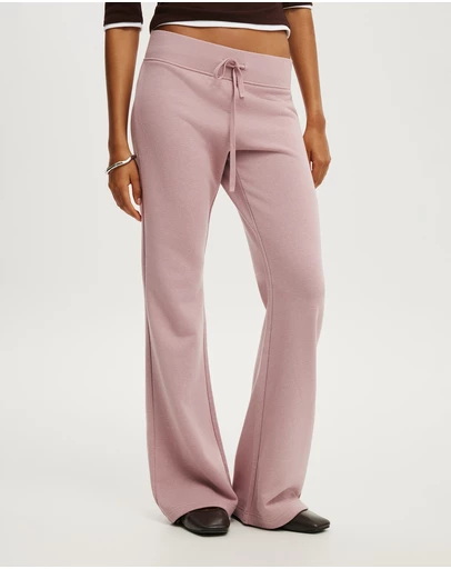 Cotton On - Graphic Low Rise Bootleg Sweatpant