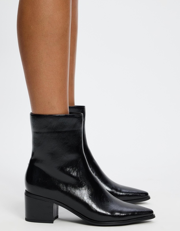 Dazie - Jess Block Heel Boots