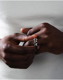 TwoJeys - Icon Black Enameled Single Ring