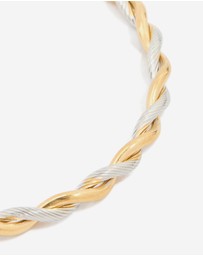 Lovisa - Waterproof Gold Plated Stainless Steel Twist Detail Open Wrist Cuff