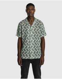 yd. - Lucio Crochet Short Sleeve Shirt