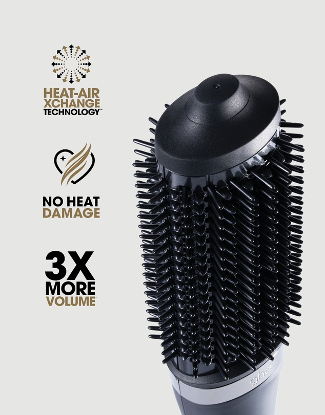 ghd - duet blowdry 2 in 1 Hair Dryer Brush Gift Set in Black (Valued at $702)