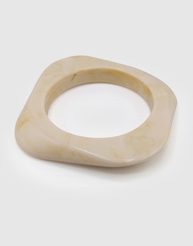 Izoa - Raven Bangle Stack