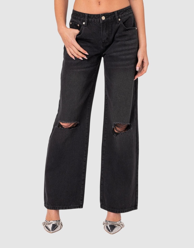 EDIKTED - Debbie Distressed Low Rise Jeans