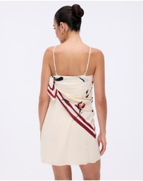 Minima Esenciales - Isla Scarf Detail Mini Dress